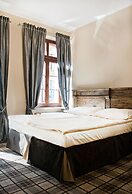 Five Stars Bed&Breakfast