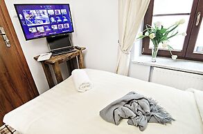 Five Stars Bed&Breakfast