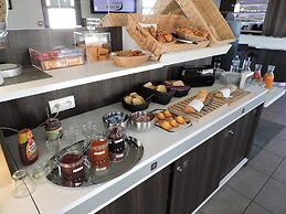 The Originals City, Hôtel Novella Confort