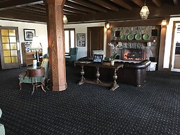 Maxwelton Braes Lodge and Golf Course