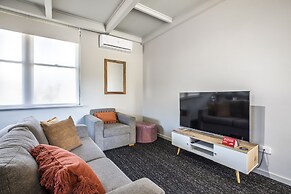 Nightcap at Sandbelt Hotel