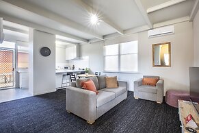 Nightcap at Sandbelt Hotel