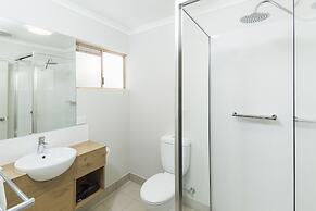 Nightcap at Balaclava Hotel