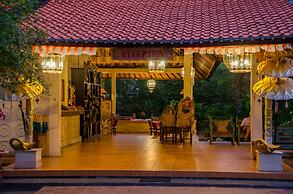 Green Field Hotel and Restaurant