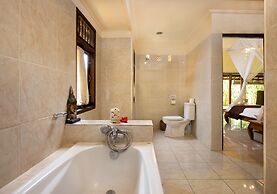 Green Field Hotel and Restaurant