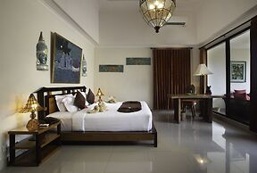 Green Field Hotel and Restaurant