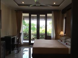 Green Field Hotel and Restaurant