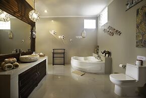 Green Field Hotel and Restaurant