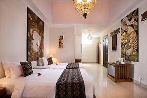 Green Field Hotel and Restaurant