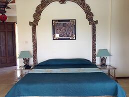 Green Field Hotel and Restaurant