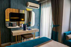 Sealife Lounge Hotel - Adult Only