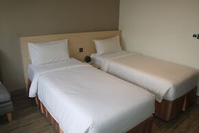 Pacific Express Hotel Central Market