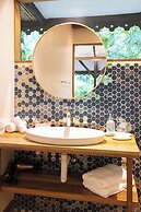 Almonds and Corals Boutique Hotel