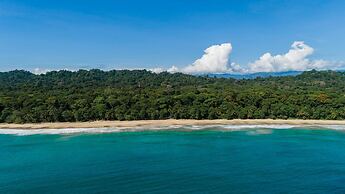 Almonds and Corals Boutique Hotel