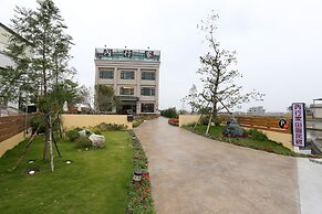 Lo Hong Ka Countryside House