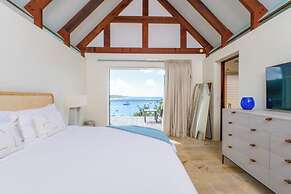 Ceblue Luxury Villas