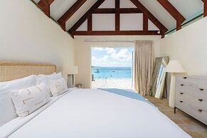 Ceblue Luxury Villas
