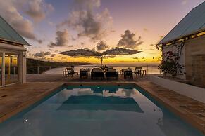 Ceblue Luxury Villas