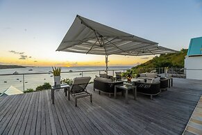 Ceblue Luxury Villas