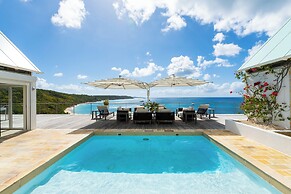 Ceblue Luxury Villas