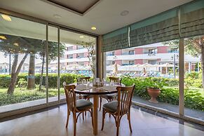 Azure By Yelken Hotel - All Inclusive