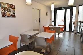 Montempô Apparthôtel Lyon Sud