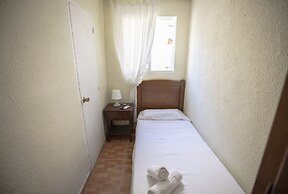 Hostal MYD Los Perales