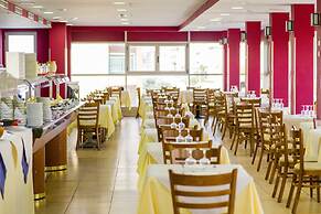 Apartamentos Turísticos Biarritz Bloque I