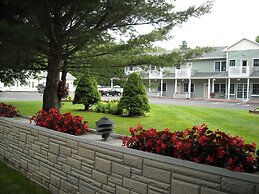 Cromwell Harbor Motel