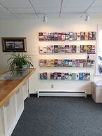 Cromwell Harbor Motel