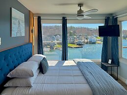 Harborage Inn on the Oceanfront