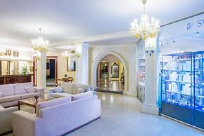 CNic Paleo ArtNouveau - Adults Only