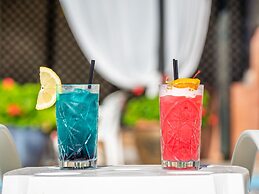 CNic Paleo ArtNouveau - Adults Only