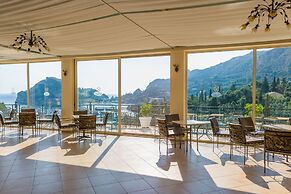 CNic Paleo ArtNouveau - Adults Only