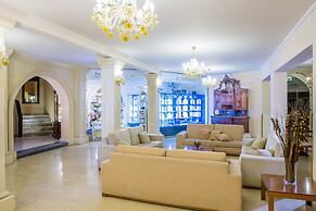 CNic Paleo ArtNouveau - Adults Only