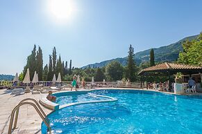 CNic Paleo ArtNouveau - Adults Only