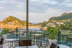 CNic Paleo ArtNouveau - Adults Only