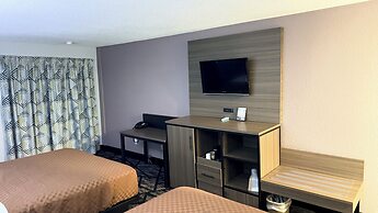 Cedar Hill Lodge