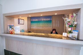 Hotel Club S'illot