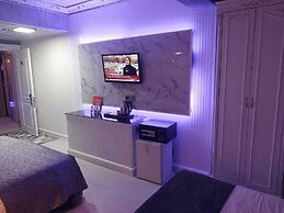 Leyenda Hotel