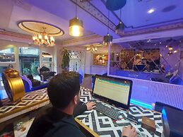 Leyenda Hotel