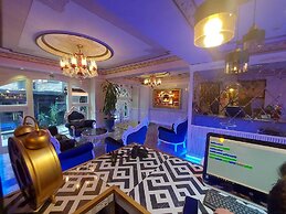 Leyenda Hotel