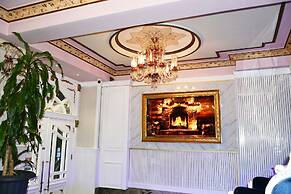 Leyenda Hotel