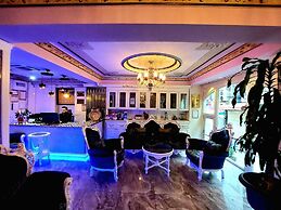 Leyenda Hotel