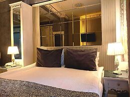 Leyenda Hotel