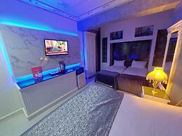 Leyenda Hotel