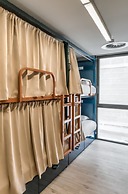 Latroupe Poblenou Beach