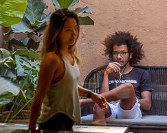 Latroupe Poblenou Beach