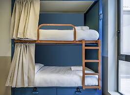 Latroupe Poblenou Beach