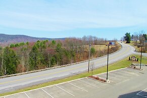 Crystal Springs Inn and Suites